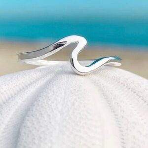 Silver Wave ring